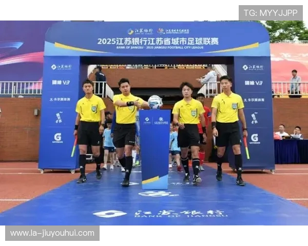 连云港足球市队最新阵容全面解析及球员表现分析